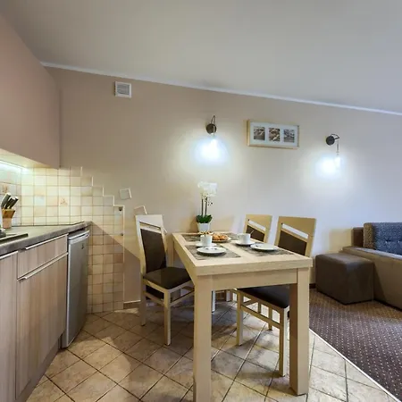 Ponik Przy Plazy Apartment *