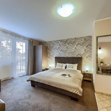 Ponik Przy Plazy Apartment