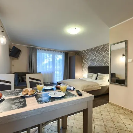 Ponik Przy Plazy Apartment